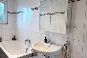 2,5 Zimmer auf 2 Etagen mit Balkon in Gelsenkirchen-Beckhausen – Theodor-Otte-Straße 103, 45897 Beckhausen, Gelsenkirchen – Vorschaubild 8