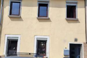 Reihenmittelhaus mit Potenzial für Handwerker in Uffenheim – Die vollständige Adresse der Immobilie erhältst du vom Anbieter., 97215 Uffenheim – Vorschaubild 3