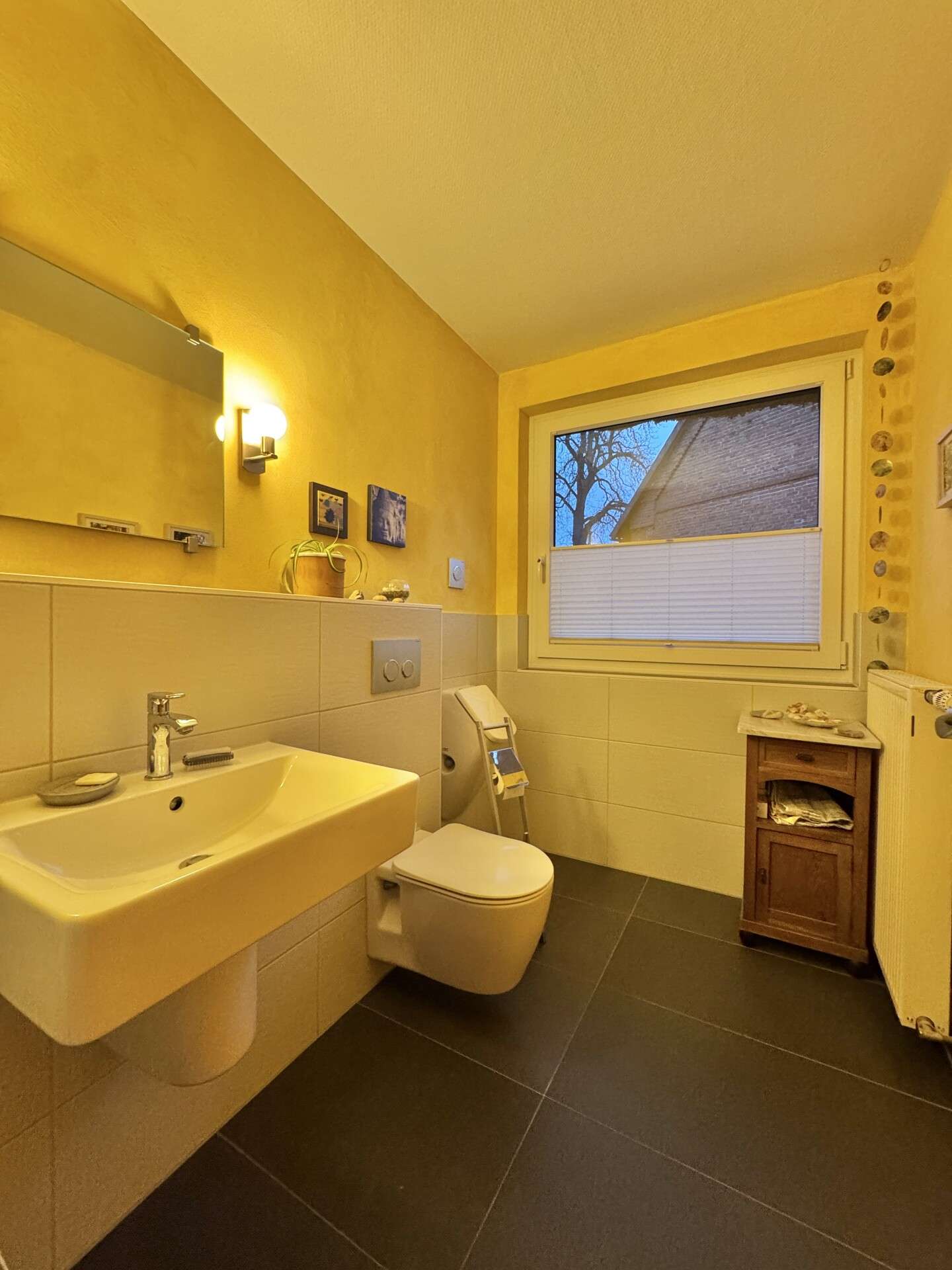 Immobilie in Gehrden - Ihr neues IMMOBILIEN QUARTIER: Gepflegtes 2-Fam.-Haus mit viel Charme & hinlänglich Platz - Bild 8