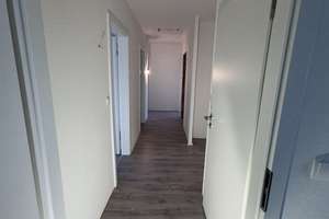 Einfamilienhaus in Rinteln-Süd frisch renoviert zu vermieten – Die vollständige Adresse der Immobilie erhältst du vom Anbieter., 31737 Rinteln – Vorschaubild 11