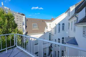 3-4 Zimmer: Maisonette-Dachgeschosswohnung mit Terrasse direkt auf der Luegallee – Luegallee 10, 40545 Oberkassel, Düsseldorf – Vorschaubild 28