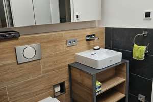 Modern möblierte Penthouse-Wohnung mit Dachterrasse und Tiefgarage– befristet bis 31.12.2028 – Die vollständige Adresse der Immobilie erhältst du vom Anbieter., 70563 Vaihingen-Mitte, Stuttgart – Vorschaubild 11