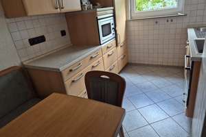 Raum für Ihre Wohnträume: Reihenmittelhaus am Georgenberg in Reutlingen! – Die vollständige Adresse der Immobilie erhältst du vom Anbieter., 72762 Reutlingen-Mitte, Reutlingen – Vorschaubild 5
