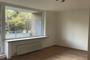 Wohnung mit 2 Zimmern, mit Einbauküche und Stellplatz – 53117 Auerberg, Bonn – Vorschaubild 2