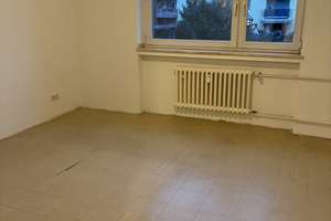 Gut aufgeteilte 3 Zimmer Wohnung mit Balkon u. Stellplatz – 40472 Lichtenbroich, Düsseldorf – Vorschaubild 3