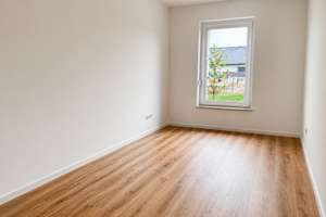 3 Raum-Wohnung mit Loggia (Balkon), Badewanne+Dusche, Bezug ab 01.08.2026 – Rowena-Morse-Str. 24, 7743 Zwätzen, Jena – Vorschaubild 15
