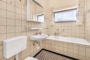 Property thumbnail 16