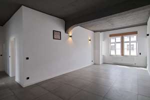 Exklusives Wohnen mit Loft-Charakter – Lichtdurchflutete 4-Zimmer-Wohnung