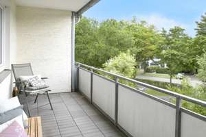 Kassel-Wehlheiden: Helle 3-Zimmerwohnung mit großzügiger Loggia und Garage… – Die vollständige Adresse der Immobilie erhältst du vom Anbieter., 34121 Wehlheiden, Kassel – Vorschaubild 5