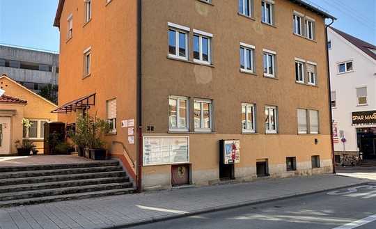Sehr gepflegtes Wohn- und Geschäftshaus im Zentrum Reutlingens! 