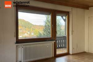 Entschleunigt leben: Ihr Rückzugsort mit Balkon und Aussicht – Die vollständige Adresse der Immobilie erhältst du vom Anbieter., 72172 Sulz am Neckar – Vorschaubild 2
