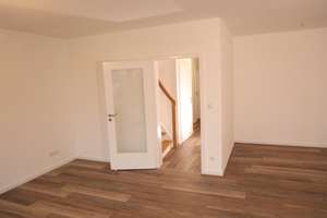 GenießerDesign, Lage, Ruhe, Garten:5min:UKA, 1min:B17, Balkon, 2Bäder+WC, Garage, EBK, Wallbox-ready – Die vollständige Adresse der Immobilie erhältst du vom Anbieter., 86156 Kriegshaber, Augsburg – Vorschaubild 23