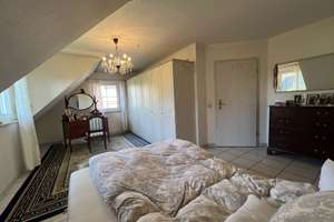 Familienfreundliche Doppelhaushälfte // 3-4 Schlafzimmer // Garage // sonniger Garten // Spielstraße – Die vollständige Adresse der Immobilie erhältst du vom Anbieter., 40489 Wittlaer, Düsseldorf – Vorschaubild 17