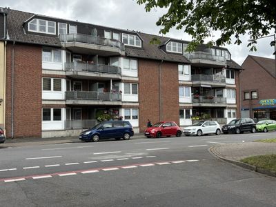Gepflegte 2-Zimmer-Dachgeschosswohnung in KR-Uerdingen. Nur für WBS-Inhaber