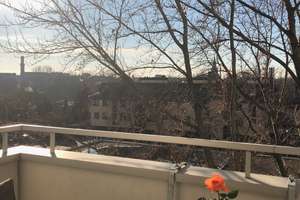 Exklusive und möblierte 1-Zimmer-Wohnung mit Fernblick-Balkon und EBK in Fürth – Wolfringstrasse 1, 90765 Ronhof, Kronach, Fürth – Vorschaubild 5