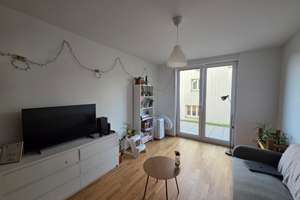 Spacious 2-Room Apartment with Terrace & Parking – Egger Straße 71, 94469 Deggendorf – Vorschaubild 3