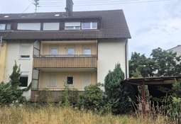 Haus Hinterseite1