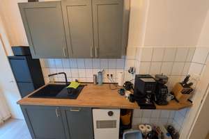 Teilsanierte 2-Zimmer-Hochparterre-Wohnung mit Balkon in Hannover Döhren. – Wiehbergstraße 103, 30519 Döhren, Hannover – Vorschaubild 6