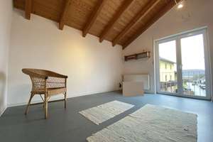 Stilvolles Designhaus mit großzügigem Raumgefühl – Die vollständige Adresse der Immobilie erhältst du vom Anbieter., 97780 Gössenheim – Vorschaubild 8