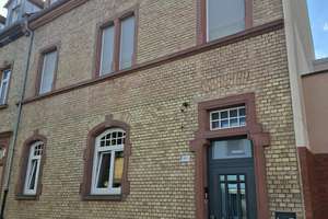 Schöne 3 ZKB Erdgeschosswohnung im Zentrum von Speyer, ruhige Lage und Terrasse