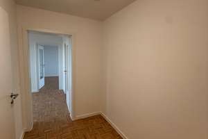 Helle 3-Zimmer-Wohnung mit Balkon in München - Karl-Marx-Ring – Karl-Marx-Ring 154, 81737 Neuperlach, München – Vorschaubild 6