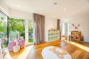 Luxuriöse Familienresidenz mit Lift, Tiefgarage, Fitnessbereich und Wärmepumpe – Die vollständige Adresse der Immobilie erhältst du vom Anbieter., 81925 Oberföhring, München – Vorschaubild 10