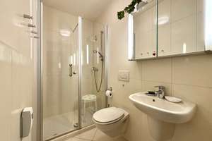 Property thumbnail 12