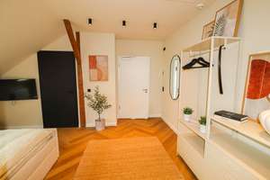 DESIGN-APARTMENT im Dachgeschoss – möbliert & sofort frei! – Die vollständige Adresse der Immobilie erhältst du vom Anbieter., 26122 Bahnhofsviertel, Oldenburg (Oldenburg) – Vorschaubild 8