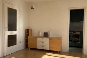 Erstbezug nach Renovierung: Möblierte 1-Zimmer-Wohnung mit Westbalkon – Linus-Funke-Weg 22, 80995 Lerchenau-West, München – Vorschaubild 6