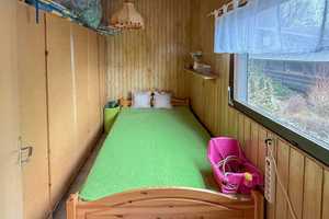 Gepflegtes 3-Zi.-Ferienhaus mit Garten, Fußbodenheizung und PV-Anlage – Alb-Donau-Kreis – Vorschaubild 5