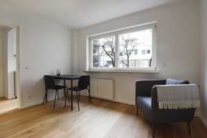 Voll ausgestattet, ideale Infrastruktur, ruhig // Fully equipped, ideal infrastructure, quiet – Jamnitzerstr. 13, 81543 München – Vorschaubild 3