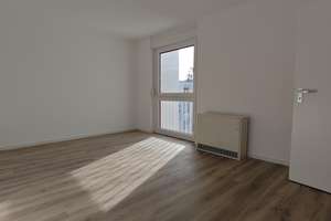 Erstbezug nach Modernisierung -
helle 2-Zimmer-Wohnung mit Loggia in der Nähe des Haderner Sterns – Die vollständige Adresse der Immobilie erhältst du vom Anbieter., 81375 Neuhadern, München – Vorschaubild 4