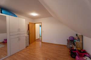 ***Mehrfamilienhaus  mit 3 WE in Delmenhorst – Eigennutzung und Vermietung sinnvoll kombiniert – Die vollständige Adresse der Immobilie erhältst du vom Anbieter., 27755 Hasport/Annenheide, Delmenhorst – Vorschaubild 63