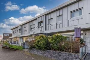 Wohnen wie im eigenen Haus mit Einliegerwohnung und grandioser Terrasse in Käfertal!