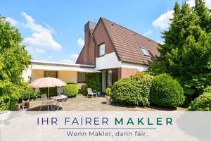 Großes Einfamilienhaus mit 2 Garagen und Carport in bester Lage von Bremen-Osterholz