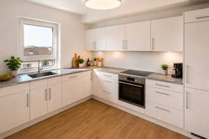 Exklusives, helle 4,5-Zimmer-Penthouse mit Traumterrasse und Panoramablick, 2 Bädern und Stellplatz – Die vollständige Adresse der Immobilie erhältst du vom Anbieter., 76316 Malsch – Vorschaubild 6