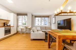 Hochparterre 2 Zimmer-Apartments unweit Körnerpark, ab sofort – Die vollständige Adresse der Immobilie erhältst du vom Anbieter., 12053 Neukölln (Ortsteil), Berlin – Vorschaubild 2
