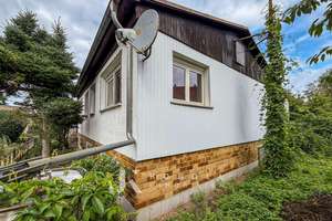 Ein Zuhause nach eigenen Vorstellungen: Massiver Bungalow mit viel Potenzial in Senftenberg – Die vollständige Adresse der Immobilie erhältst du vom Anbieter., 1968 Senftenberg – Vorschaubild 4
