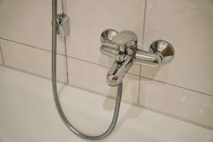 Stilvoll renovierte 2-Zimmer-Wohnung mit Tageslichtbad und Hofausrichtung – Lutherstraße 5, 39112 Sudenburg, Magdeburg – Vorschaubild 10