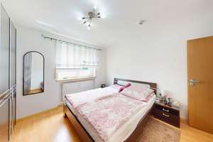 ** Lichtdurchflutete 3-ZKB-Wohnung mit sonnenverwöhntem Balkon in sehr gefragter Wohnlage, IN-Süd ** – Die vollständige Adresse der Immobilie erhältst du vom Anbieter., 85051 Süd, Ingolstadt – Vorschaubild 4