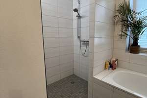 ! NEU ERDGESCHOSS-WOHNUNG  MIT GARTEN ! BRANDLBERG – Karoline-Ammer-Straße 39, 93055 Brandlberg-Keilberg, Regensburg – Vorschaubild 5