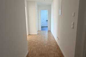 Schöne 3-ZKB Wohnung mit Balkon zu vermieten – Reichenberger Straße 36, 86161 Wolfram-und Herrenbachviertel, Augsburg – Vorschaubild 7