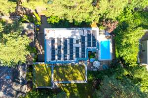 Top ausgestattete Bauhaus-Villa nahe Sacrower See – Pool, PV, Kamin, SIEMATIC, Alarm u.v.m. – Die vollständige Adresse der Immobilie erhältst du vom Anbieter., 14476 Groß Glienicke, Potsdam – Vorschaubild 12