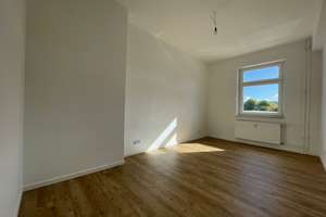 *großzügig*Tageslichtbad*Erstbezug nach Kernsanierung*Altbau* – Bunsenstr. 23-25, 45145 Holsterhausen, Essen – Vorschaubild 6