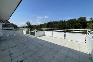 *NEU* Penthouse-Apartment mit großzügiger Dachterrasse in begehrter Lage von Wiesbaden-Nordost! – Händelstraße 14, 65193 Nordost, Wiesbaden – Vorschaubild 2