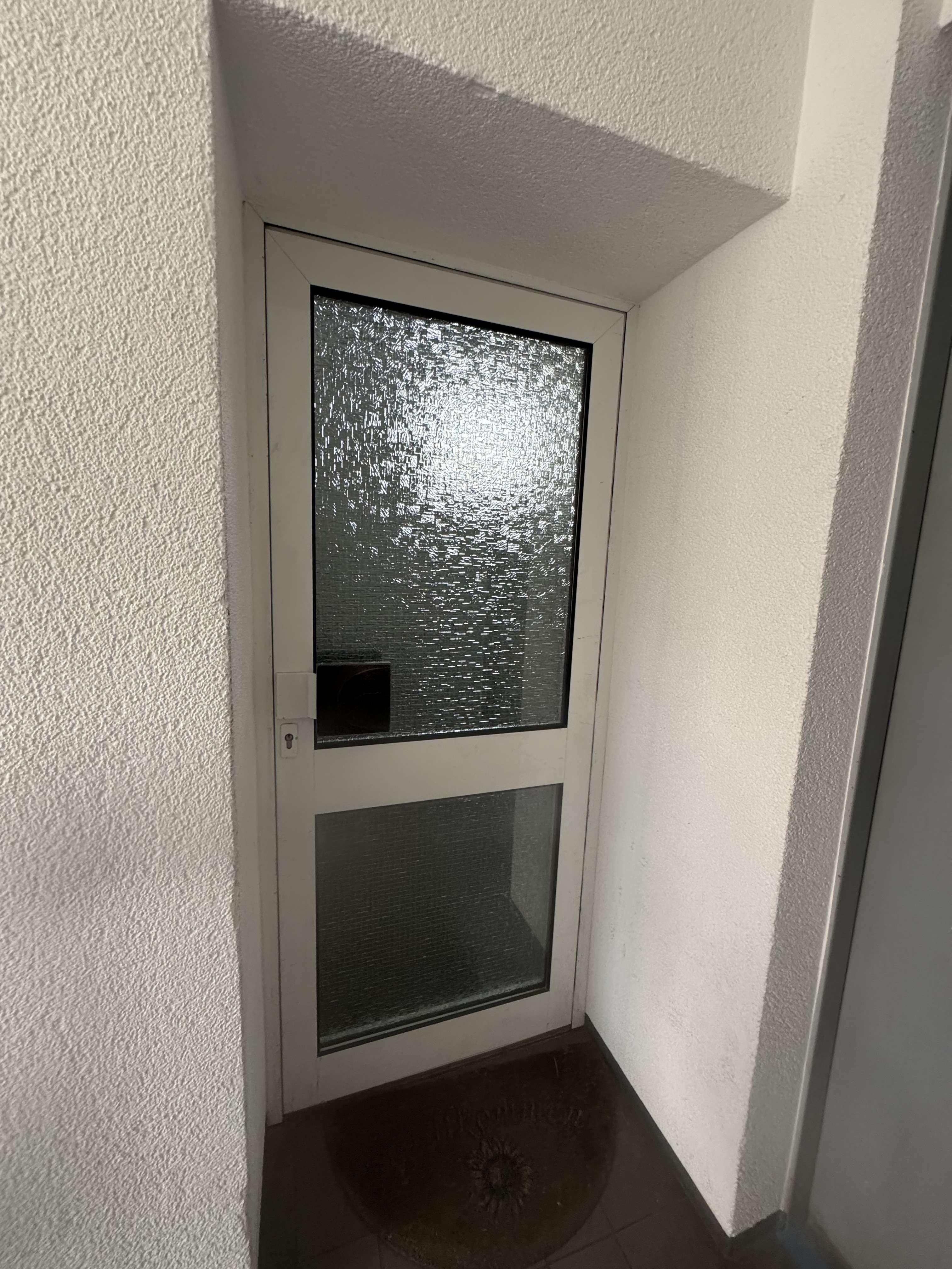 zentrale gelegenes Apartment mit Balkon, Mönchengladbach – Bild 2