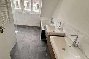 Maisonettewohnung mit großem Balkon und wunderbarer Aussicht// ZG 2.OG/3.OG re. – Goethestr. 12 I, 38440 Stadtmitte (Ortsteil), Wolfsburg – Vorschaubild 4