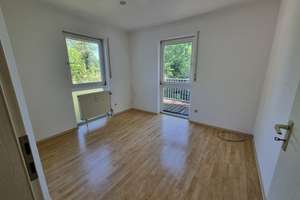 Natur pur, lichte Vierzimmerwohnung mit großem Balkon und Terrasse im 3-Familienhaus – Die vollständige Adresse der Immobilie erhältst du vom Anbieter., 90518 Altdorf bei Nürnberg – Vorschaubild 8