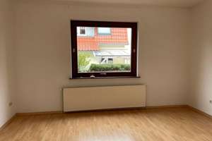 Mehrfamilien Haus in Hude / 2 Wohnungen mit 75m² und 114m² - ohne Makler – Ulmenstr. 8, 27798 Hude (Oldenburg) – Vorschaubild 3