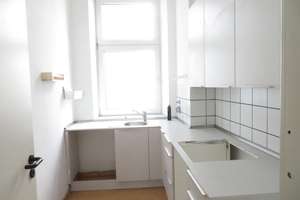 Sehr schöne  Altbauwohnung mit 2 Zi.  im EG  in direkter Nähe zum Bunten Garten – Die vollständige Adresse der Immobilie erhältst du vom Anbieter., 41061 Am Wasserturm, Mönchengladbach – Vorschaubild 8